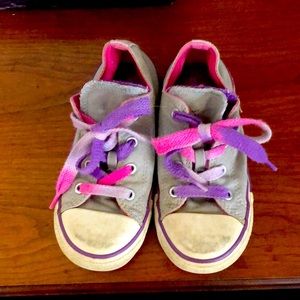 Girls converse low top sneakers
